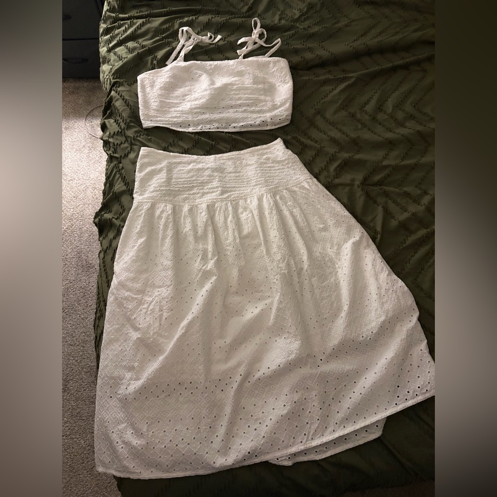 Old Navy White Skirt Set